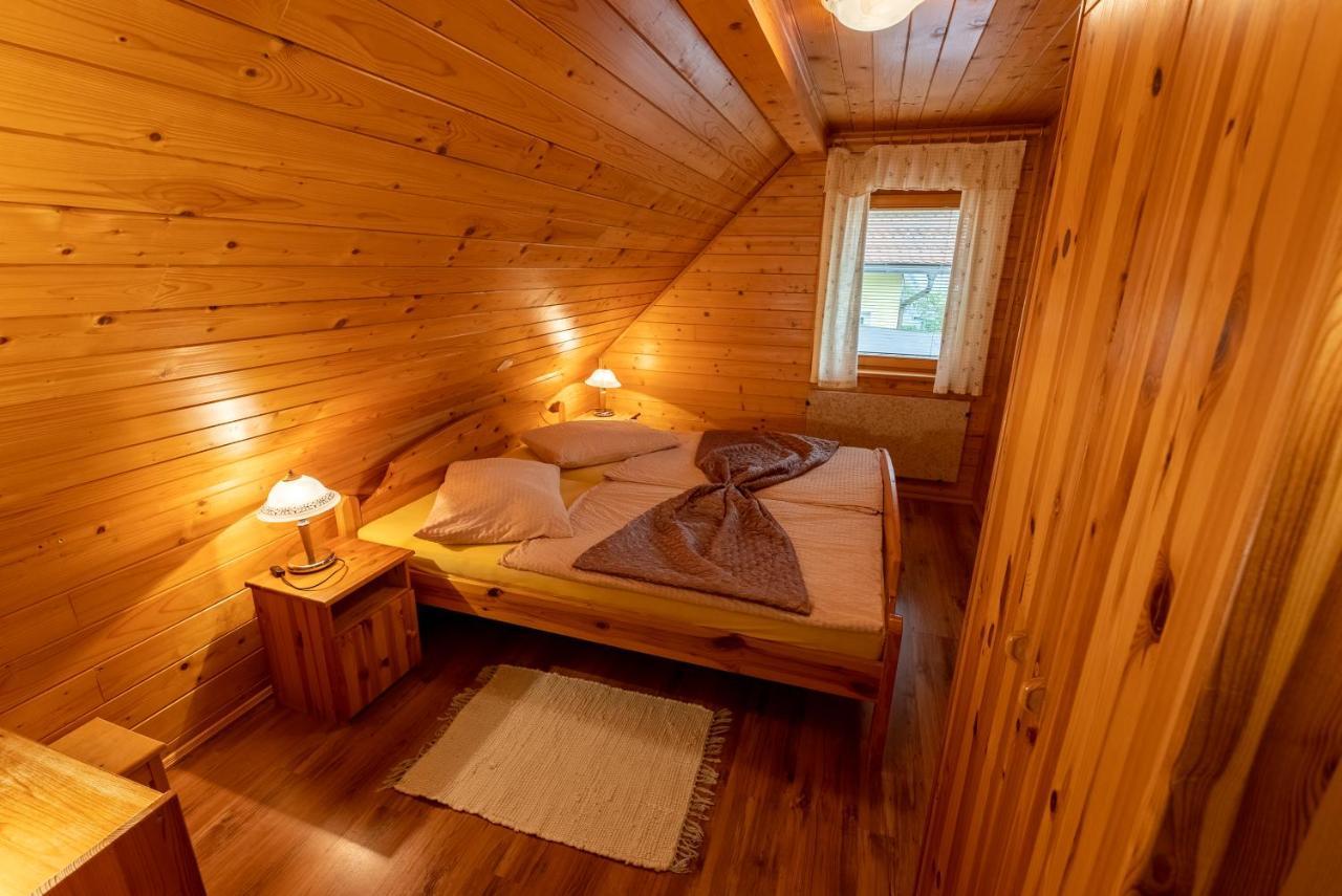 Korosec Apartments And Wellness Centre Мозирие Екстериор снимка