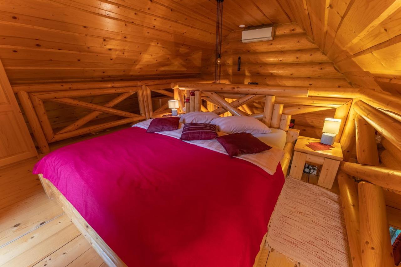 Korosec Apartments And Wellness Centre Мозирие Екстериор снимка