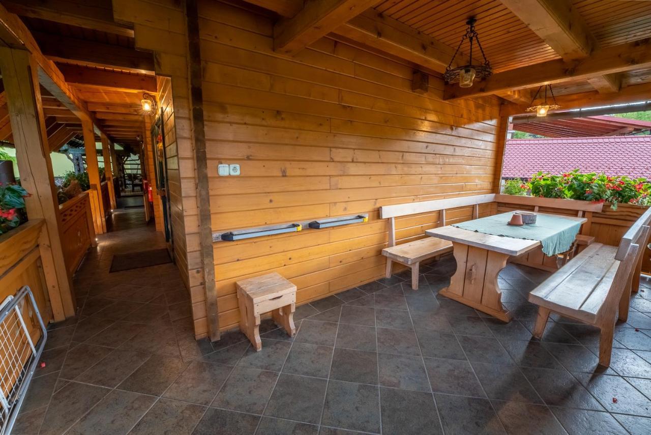 Korosec Apartments And Wellness Centre Мозирие Екстериор снимка