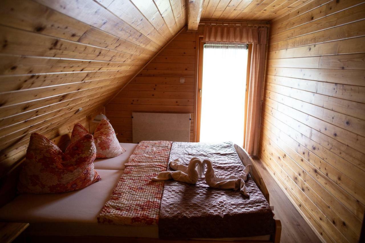 Korosec Apartments And Wellness Centre Мозирие Екстериор снимка